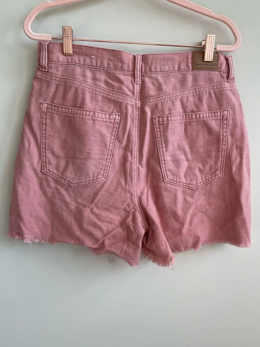 American Eagle Outfitters Highest Rise Mom Short Dusty Pink Distressed Denim